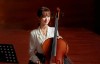 【美天棋牌】《余生》全新片花发布 杨紫大提琴手造型文艺优雅